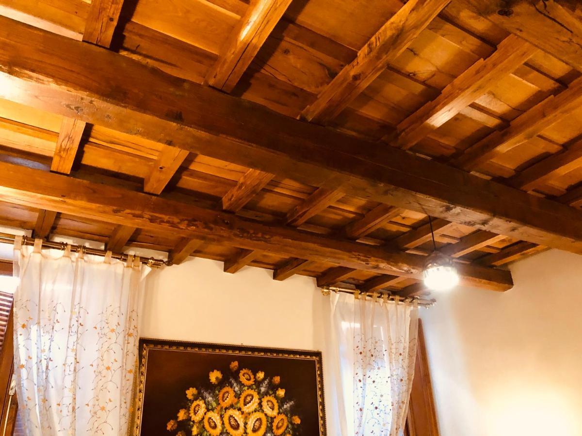 Apartahotel Castle Of Glamour Xvi Century Luxury